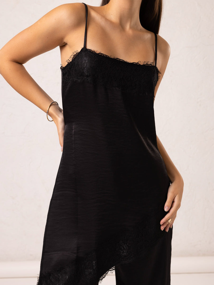NOIR LACEY SET